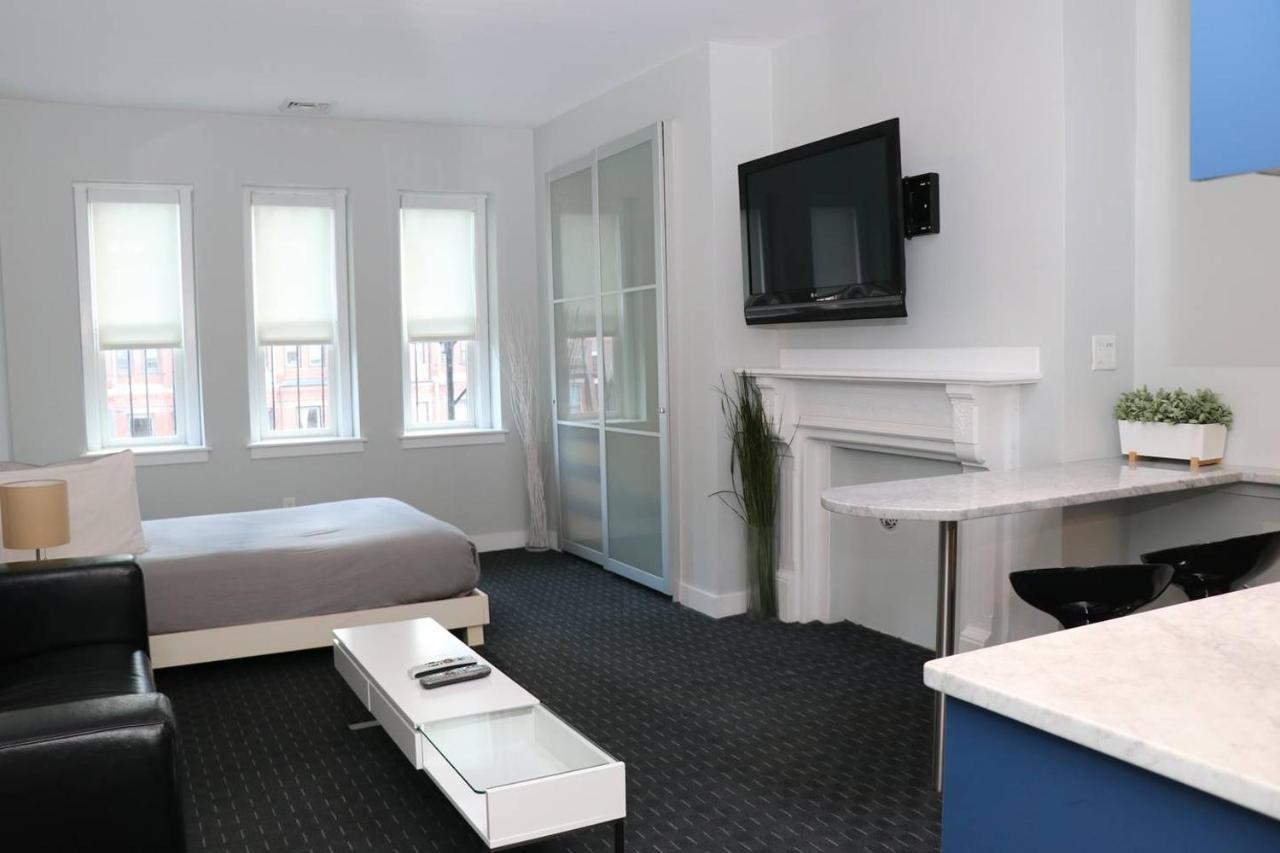 Stylish Studio On Newbury St, This Is Boston! #12 المظهر الخارجي الصورة