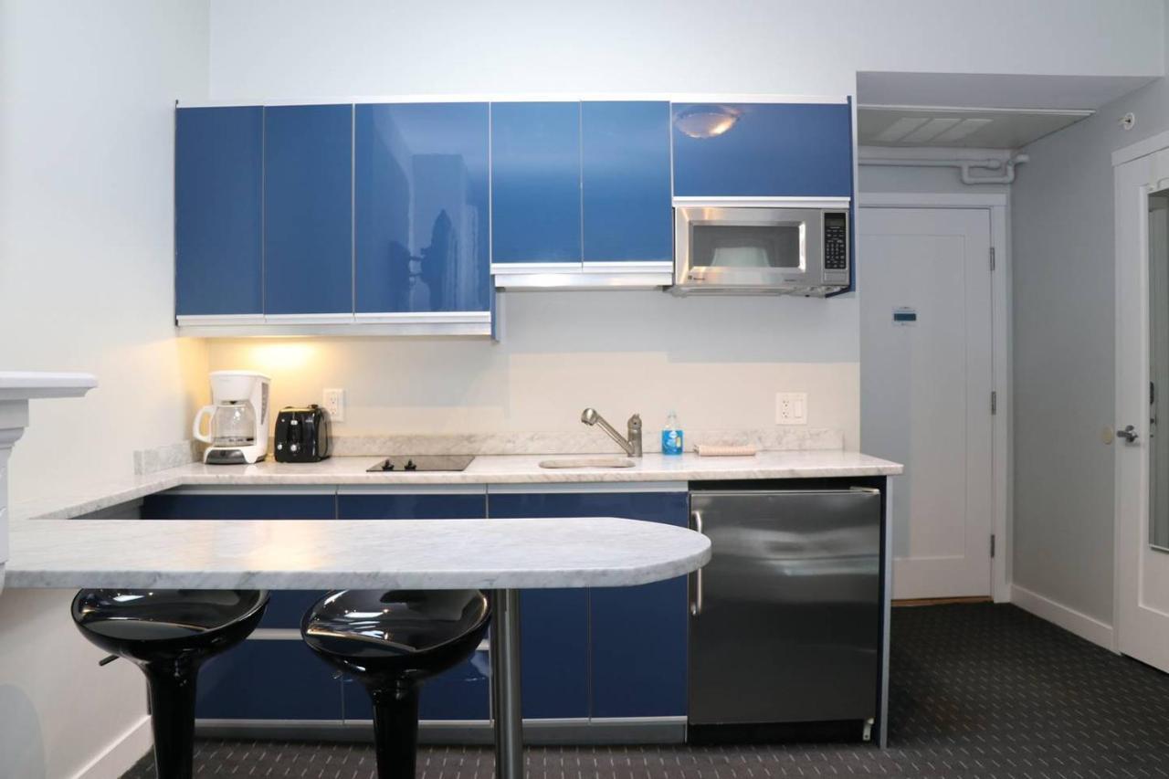 Stylish Studio On Newbury St, This Is Boston! #12 المظهر الخارجي الصورة